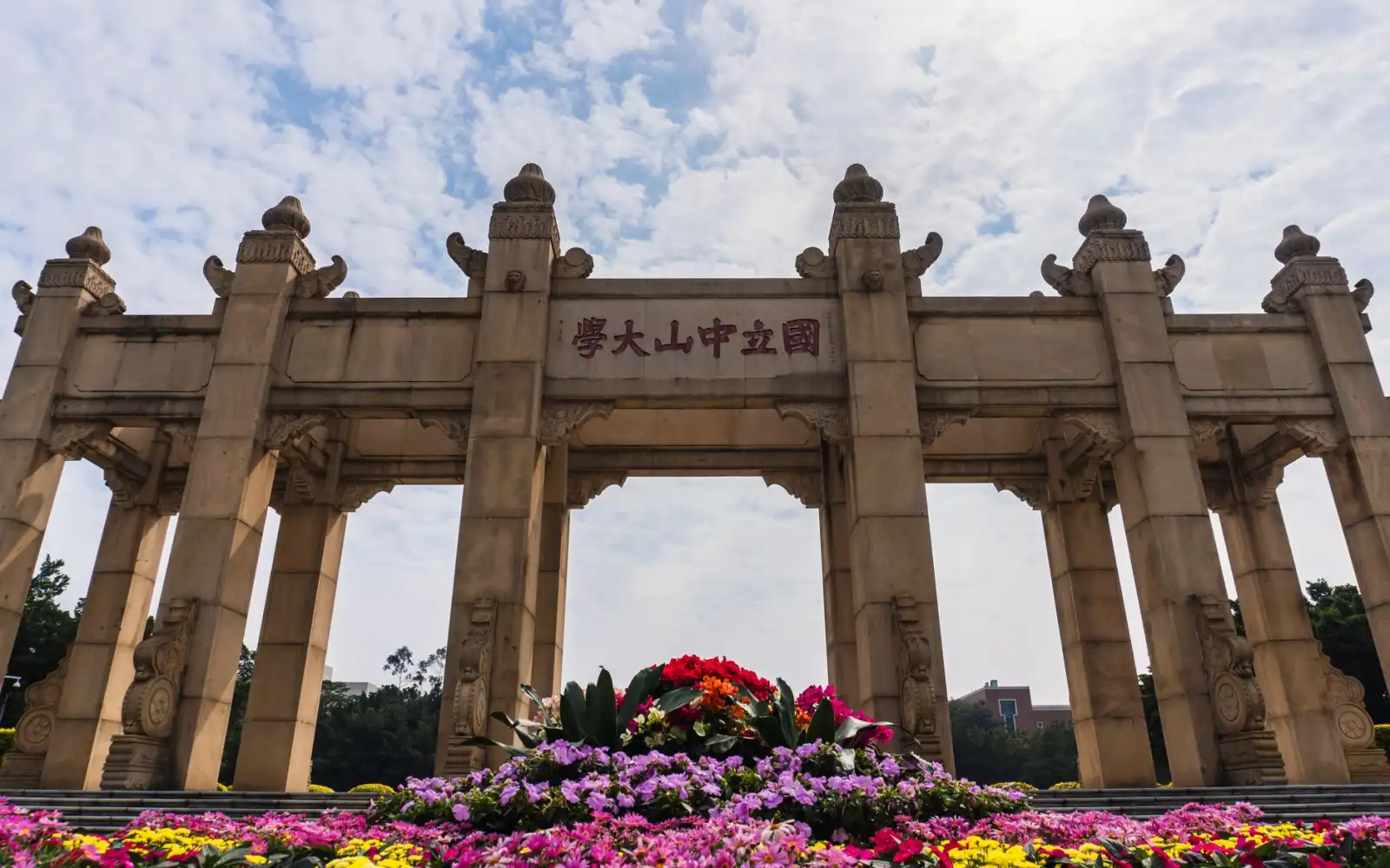 重庆山地项目地基处理方案:土石方与边坡治理协同施工实践