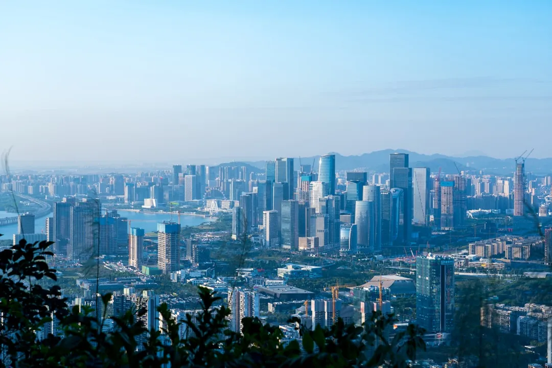 边坡治理与基坑支护有什么区别？建筑基础工程方案选择指南